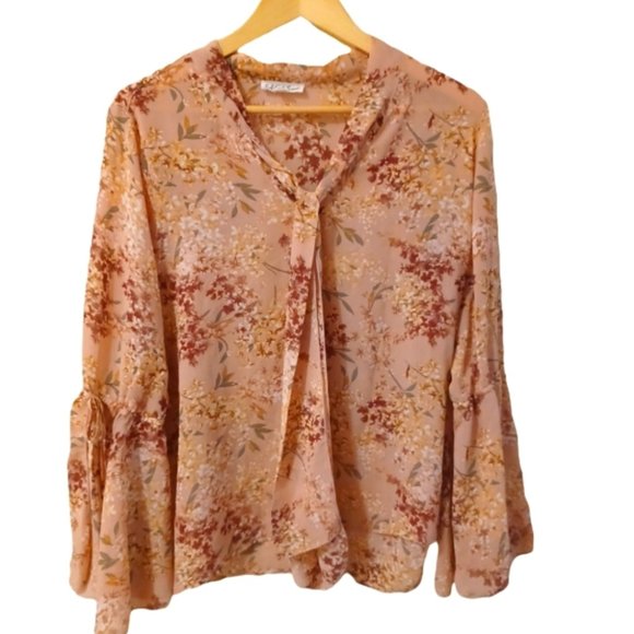 full circle trends Tops - Pink Sheer Floral Bell Long Sleeve Top Size Large